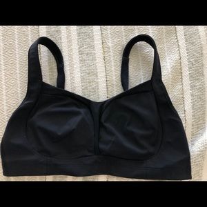Lululemon high impact bra 38D
